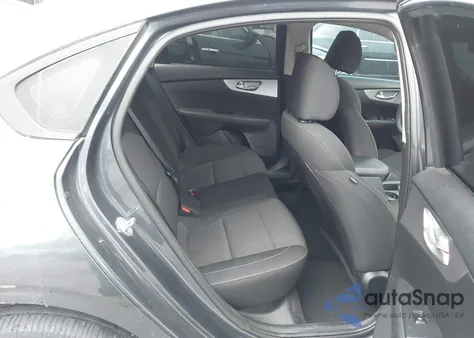 2022 Kia Forte Lxs из США, поврежденный, VIN 3KPF24AD9NE482057